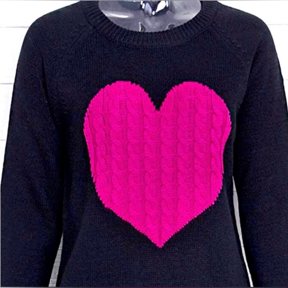 Heart Crewneck Knitted Sweater- size xxl - Picture 2 of 12